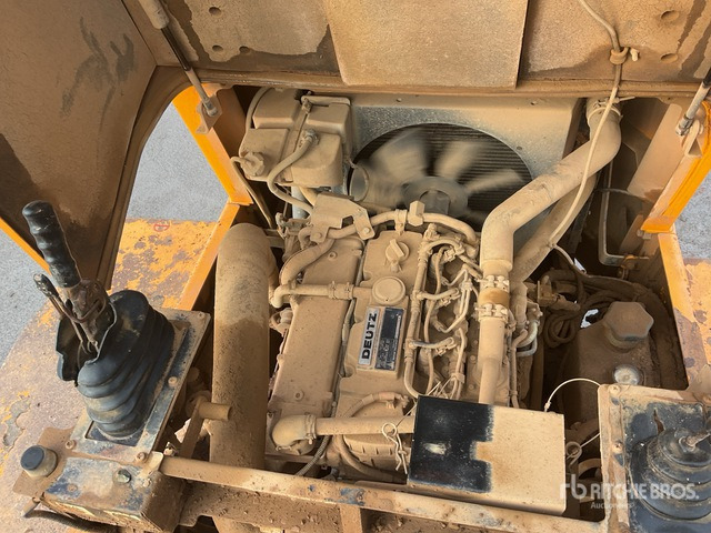 2016 Thwaites MACH2090 9 ton Dumper - Dumper: picture 5 2016 Thwaites MACH2090 9 ton Dumper - Dumper: picture 5