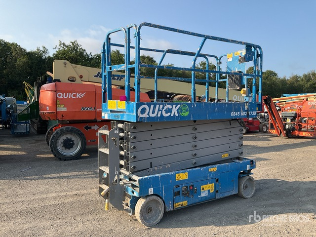 2017 Genie GS-4047 Electric Scissor Lift - Scissor lift: picture 3 2017 Genie GS-4047 Electric Scissor Lift - Scissor lift: picture 3