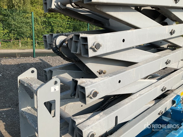 2017 Genie GS-4047 Electric Scissor Lift - Scissor lift: picture 4 2017 Genie GS-4047 Electric Scissor Lift - Scissor lift: picture 4