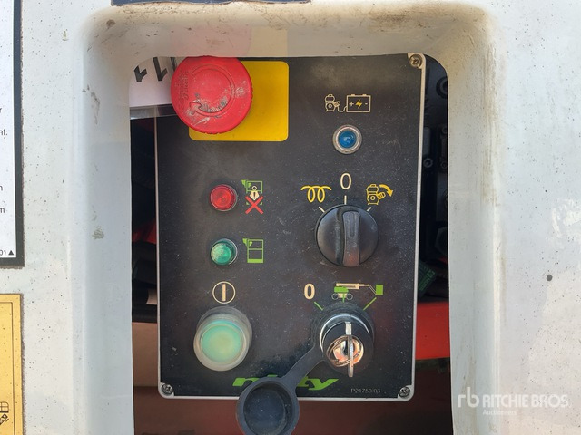 2017 Nifty HR21 4WD Hybrid Articulating Boom Lift - Articulated boom: picture 5 2017 Nifty HR21 4WD Hybrid Articulating Boom Lift - Articulated boom: picture 5