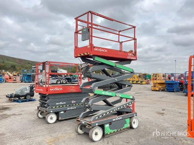 2017 Skyjack SJlll3226 2017 Skyjack SJLLL3226 Scissor Lift Scissor Lift - Scissor lift: picture 1 2017 Skyjack SJlll3226 2017 Skyjack SJLLL3226 Scissor Lift Scissor Lift - Scissor lift: picture 1