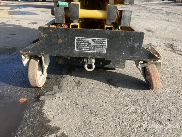 2017 Youngman BossX3X Electric Scissor Lift - Scissor lift: picture 5 2017 Youngman BossX3X Electric Scissor Lift - Scissor lift: picture 5