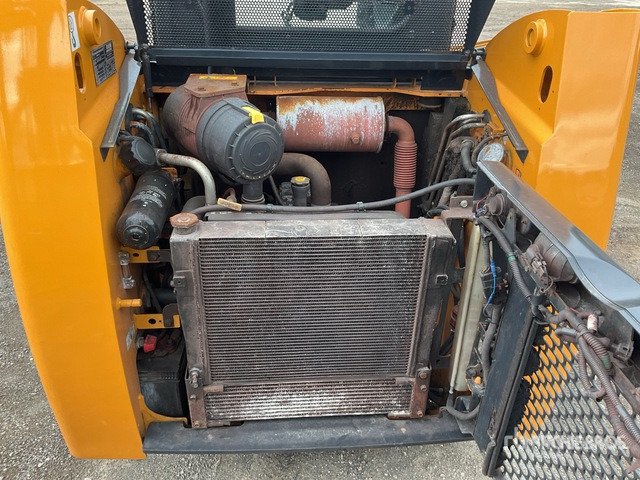 2019 Case SR130 Skid Steer Loader - Skid steer loader: picture 4 2019 Case SR130 Skid Steer Loader - Skid steer loader: picture 4