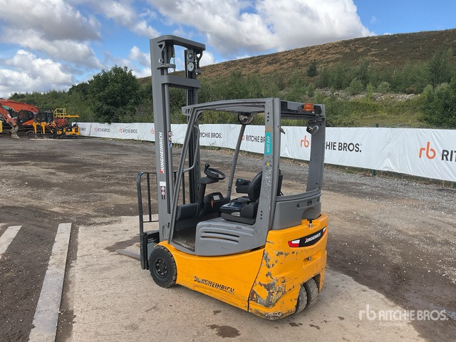 2019 Jungheinrich EFG216K 1600 kg 3 Wheel Electric Forklift - Electric forklift: picture 3 2019 Jungheinrich EFG216K 1600 kg 3 Wheel Electric Forklift - Electric forklift: picture 3