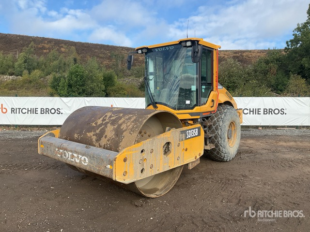 2019 Volvo SD135B Smooth Drum Compactor - Compactor: picture 1 2019 Volvo SD135B Smooth Drum Compactor - Compactor: picture 1