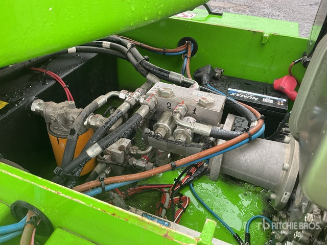 2020 Nifty-Lift HR12NDE 2WD Hybrid Articulating Boom Lift - Articulated boom: picture 4 2020 Nifty-Lift HR12NDE 2WD Hybrid Articulating Boom Lift - Articulated boom: picture 4