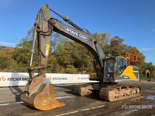 2020 Volvo EC300EL Tracked Excavator - Crawler excavator: picture 1 2020 Volvo EC300EL Tracked Excavator - Crawler excavator: picture 1