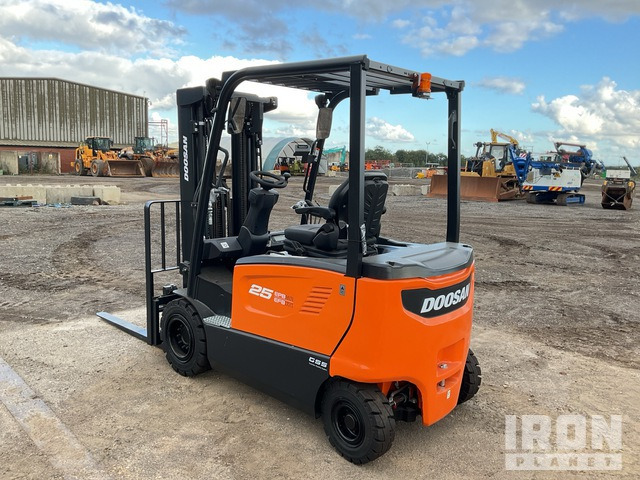 2023 Doosan B25X-7 PLUS 2500 kg (Unused) Electric Forklift - Electric forklift: picture 3 2023 Doosan B25X-7 PLUS 2500 kg (Unused) Electric Forklift - Electric forklift: picture 3