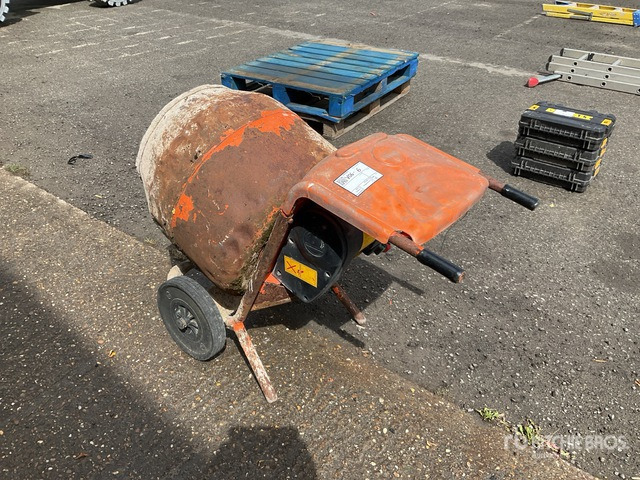 Belle M12B Portable Concrete Mixer - Concrete mixer: picture 4 Belle M12B Portable Concrete Mixer - Concrete mixer: picture 4