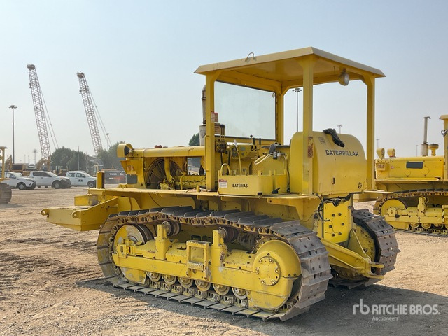 1968 Cat D6C Tack Tractor - Pipe layer: picture 2 1968 Cat D6C Tack Tractor - Pipe layer: picture 2