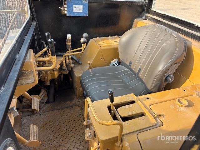 1996 Cat 562C Pipelayer - Pipe layer: picture 5 1996 Cat 562C Pipelayer - Pipe layer: picture 5