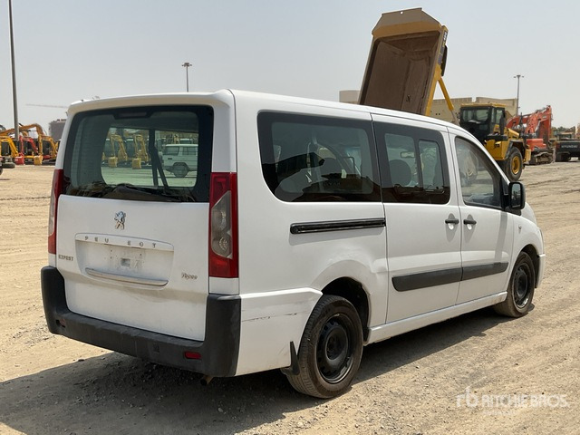 2010 Peugeot Expert Tepee Minivan - Passenger van: picture 4 2010 Peugeot Expert Tepee Minivan - Passenger van: picture 4