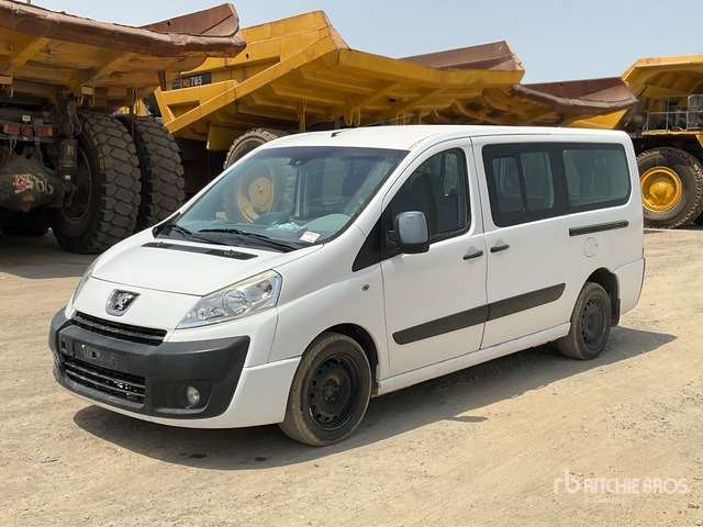 2010 Peugeot Expert Tepee Minivan - Passenger van: picture 1 2010 Peugeot Expert Tepee Minivan - Passenger van: picture 1