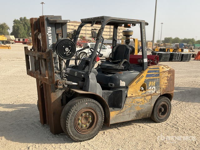 2015 Komatsu FH40-1 4 ton Forklift - Diesel forklift: picture 2 2015 Komatsu FH40-1 4 ton Forklift - Diesel forklift: picture 2