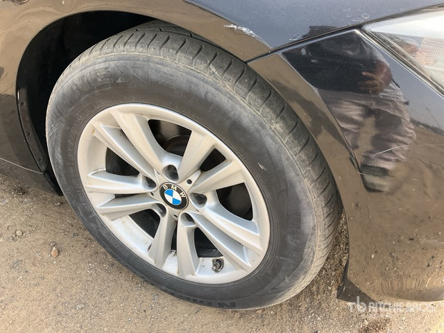 2017 BMW 318i Automobile - Car: picture 5 2017 BMW 318i Automobile - Car: picture 5