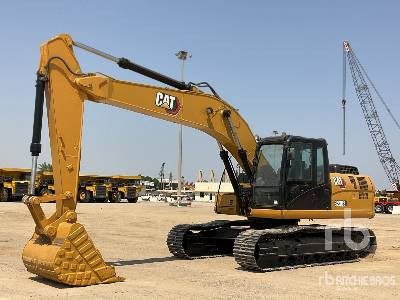 CAT 323D3 - Crawler excavator: picture 1 CAT 323D3 - Crawler excavator: picture 1
