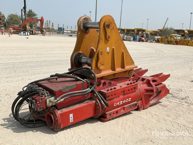 Dawson Pile Hammer - Pile driver: picture 3 Dawson Pile Hammer - Pile driver: picture 3