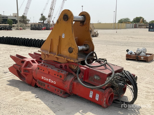 Dawson Pile Hammer - Pile driver: picture 4 Dawson Pile Hammer - Pile driver: picture 4