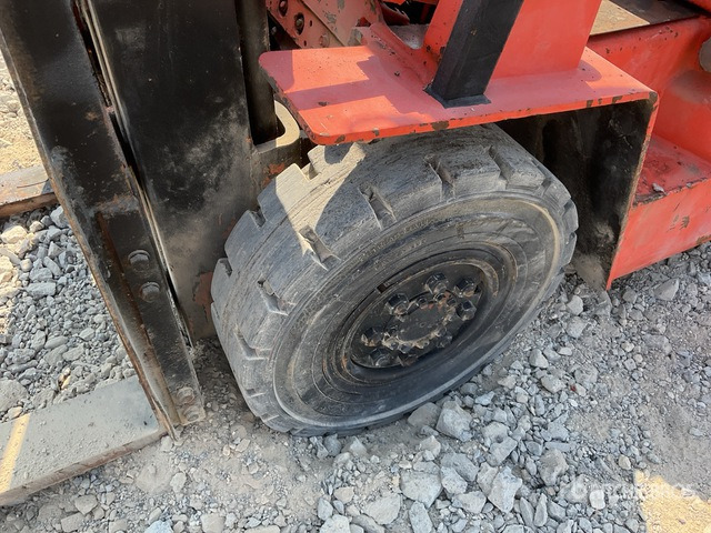 Toyota 02-5FD25 Forklift - Diesel forklift: picture 4 Toyota 02-5FD25 Forklift - Diesel forklift: picture 4