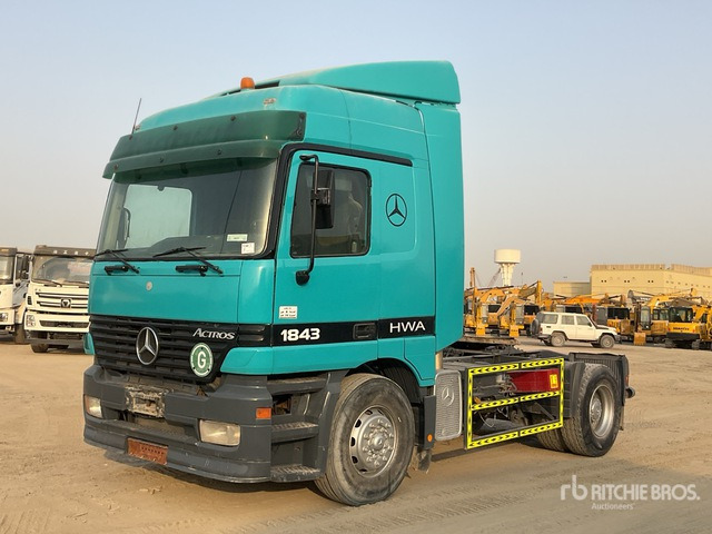 2001 Mercedes-Benz Actros 1843 4x2 S/A Sleeper Truck Tractor - Tractor unit: picture 1 2001 Mercedes-Benz Actros 1843 4x2 S/A Sleeper Truck Tractor - Tractor unit: picture 1
