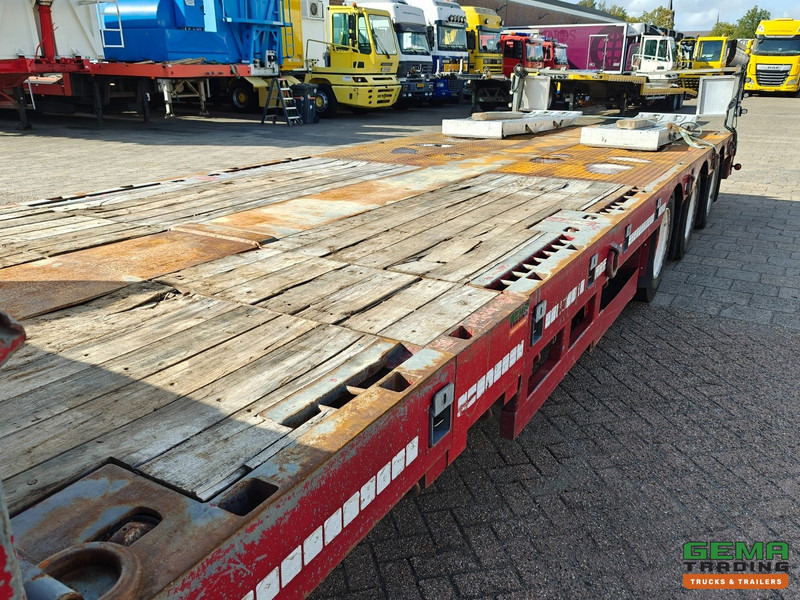 Low loader semi-trailer Broshuis E-2190/27 3-Assen SAF - SemiDieplader - Uitschuifbaar 4.57m - Verbreedbaar  - Twistlocks - Oprijplaten - 11/2025 APK: picture 16