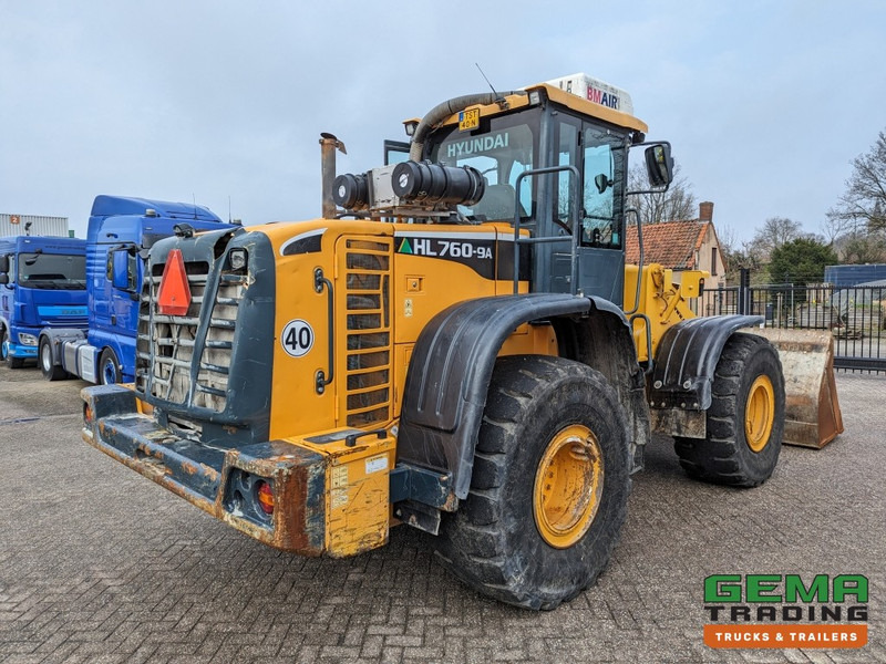 Hyundai HL760-9A Wheelloader - BM-Air overdruk unit - Cummins QSB6.7 - Engine prefilters  (M33) - Wheel loader: picture 4 Hyundai HL760-9A Wheelloader - BM-Air overdruk unit - Cummins QSB6.7 - Engine prefilters  (M33) - Wheel loader: picture 4