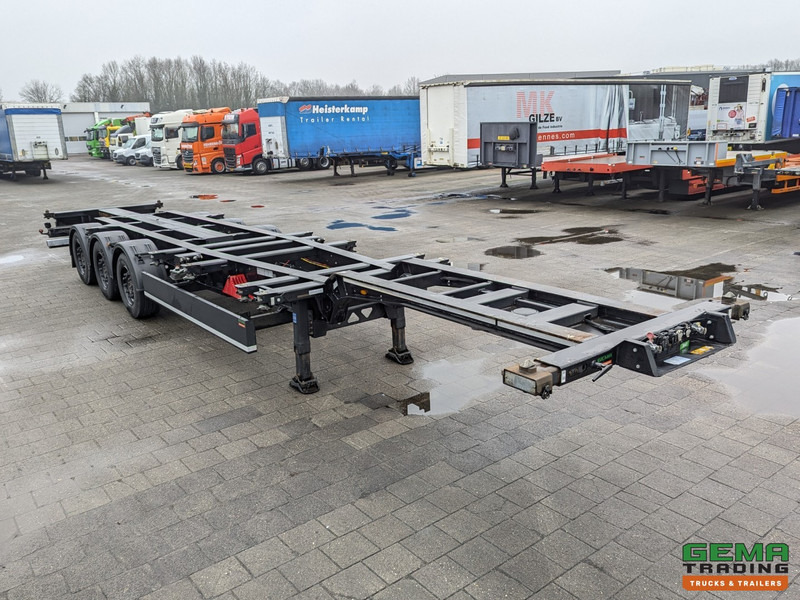 Kögel PORT 45 SIMPLEX BlackEdition - 2 LiftAssen - LZV Gekeurd - Alle aansluitingen - TOP! 07/2025APK - Container transporter/ Swap body semi-trailer: picture 3 Kögel PORT 45 SIMPLEX BlackEdition - 2 LiftAssen - LZV Gekeurd - Alle aansluitingen - TOP! 07/2025APK - Container transporter/ Swap body semi-trailer: picture 3