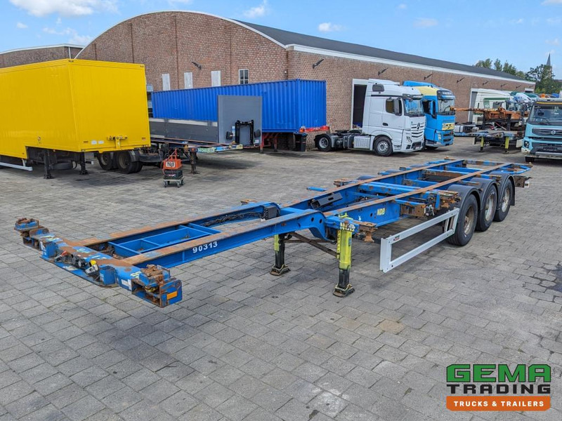 Krone SD27 3-Assen BPW Drumbrakes - 4700KG - All Connections (O1913) - Container transporter/ Swap body semi-trailer: picture 4 Krone SD27 3-Assen BPW Drumbrakes - 4700KG - All Connections (O1913) - Container transporter/ Swap body semi-trailer: picture 4
