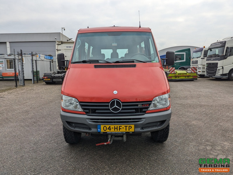 Minibus, Passenger van Mercedes-Benz 316 CDI  4x4 Euro3 - 59.000km - 9 Persoons - Lier - 3 Sperren!  Hoge en Lage Gearing: picture 6