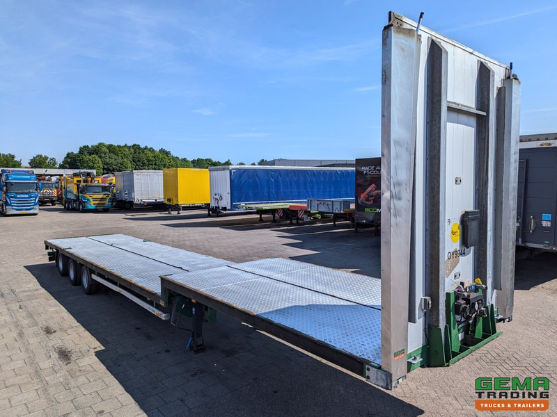 Pacton SXD3 3-Assen - Semi Dieplader - Hydr. Steunpoten - Traanplaat vloer - 3e as naloop gestuurd - Low loader semi-trailer: picture 4 Pacton SXD3 3-Assen - Semi Dieplader - Hydr. Steunpoten - Traanplaat vloer - 3e as naloop gestuurd - Low loader semi-trailer: picture 4
