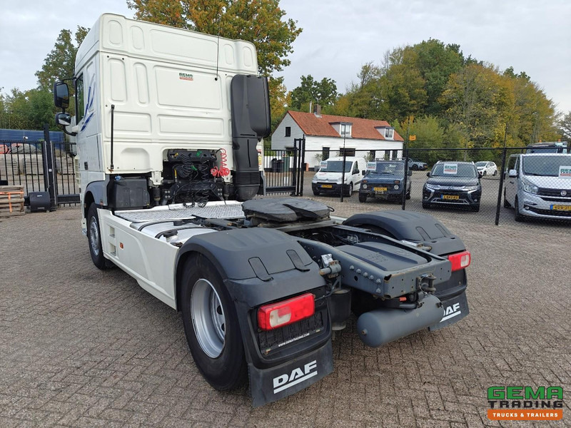 DAF FT XF480 4x2 Spacecab Euro6 - Retarder - Handgeschakeld - SMARTTacho V2 - 02/2026 APK - Tractor unit: picture 4 DAF FT XF480 4x2 Spacecab Euro6 - Retarder - Handgeschakeld - SMARTTacho V2 - 02/2026 APK - Tractor unit: picture 4
