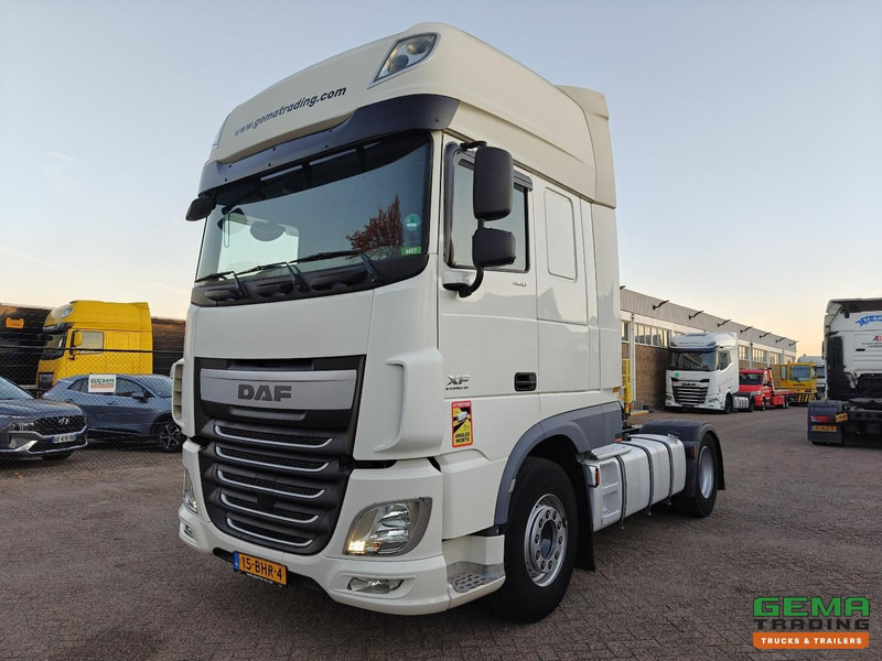 DAF XF 460 FT 4x2 Superspacecab Euro6C - Dubbele tanks - Rema - Tractor unit: picture 1 DAF XF 460 FT 4x2 Superspacecab Euro6C - Dubbele tanks - Rema - Tractor unit: picture 1