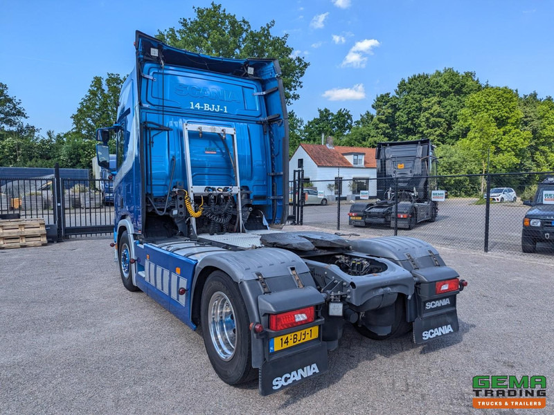 Scania R410 4x2 Highline Euro6C - PTO - Hydrauliek - Dubbele Tanks - Luchthoorns - 03/2026APK - Tractor unit: picture 4 Scania R410 4x2 Highline Euro6C - PTO - Hydrauliek - Dubbele Tanks - Luchthoorns - 03/2026APK - Tractor unit: picture 4