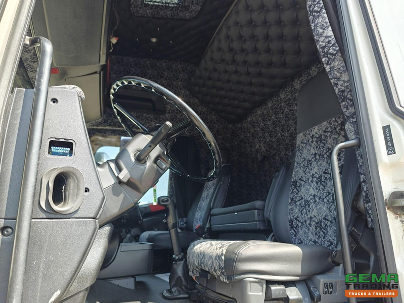 Scania R500 6x2/4 Topline Euro3 - V8 - Handgeschakeld - SchuifSchotel - 11/2025 APK - Tractor unit: picture 5 Scania R500 6x2/4 Topline Euro3 - V8 - Handgeschakeld - SchuifSchotel - 11/2025 APK - Tractor unit: picture 5