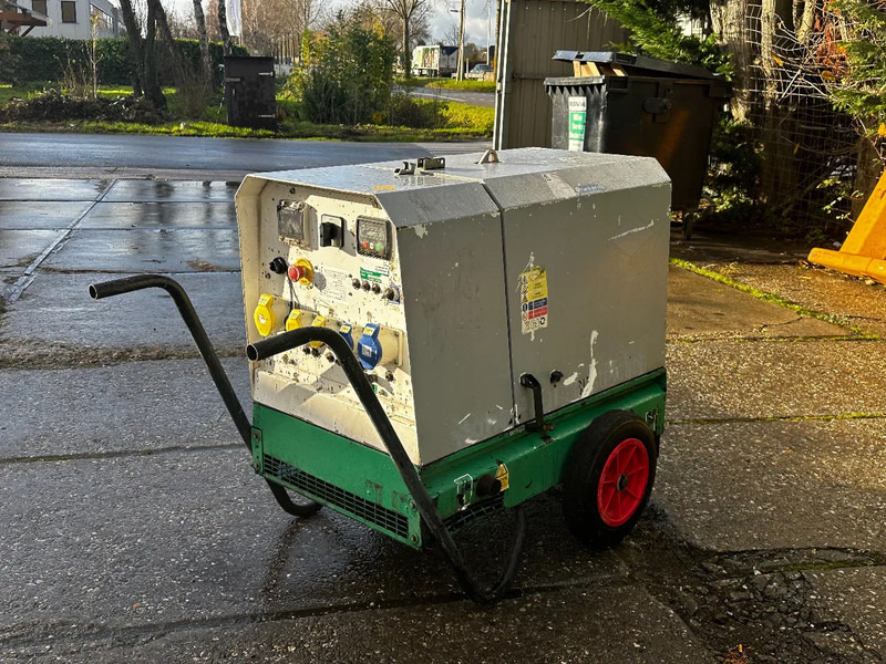 Harrington HRD060D 6 KVA GENERATOR 110V+230V - Generator set: picture 3 Harrington HRD060D 6 KVA GENERATOR 110V+230V - Generator set: picture 3