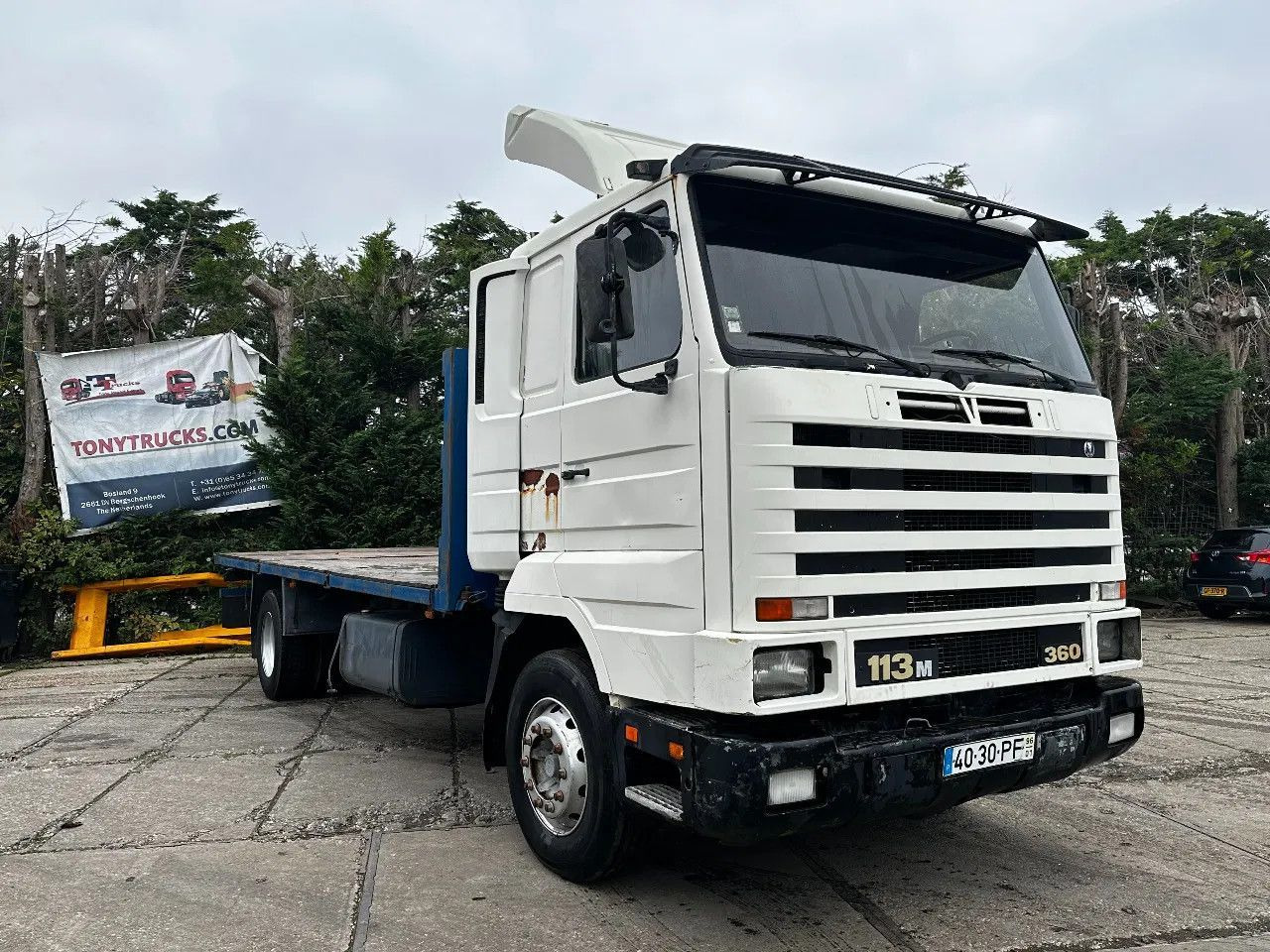 Scania P113-360 4X2 Platform Manual Gear Retarder Scania P113-360 4X2 Platform Manual Gear Retarder - Dropside/ Flatbed truck: picture 1 Scania P113-360 4X2 Platform Manual Gear Retarder Scania P113-360 4X2 Platform Manual Gear Retarder - Dropside/ Flatbed truck: picture 1