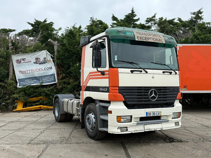 Mercedes-Benz Actros 1843 V6 4X2 Tractor-unit Spring/Air PTO EPS HUP REDUCTION - Tractor unit: picture 1 Mercedes-Benz Actros 1843 V6 4X2 Tractor-unit Spring/Air PTO EPS HUP REDUCTION - Tractor unit: picture 1