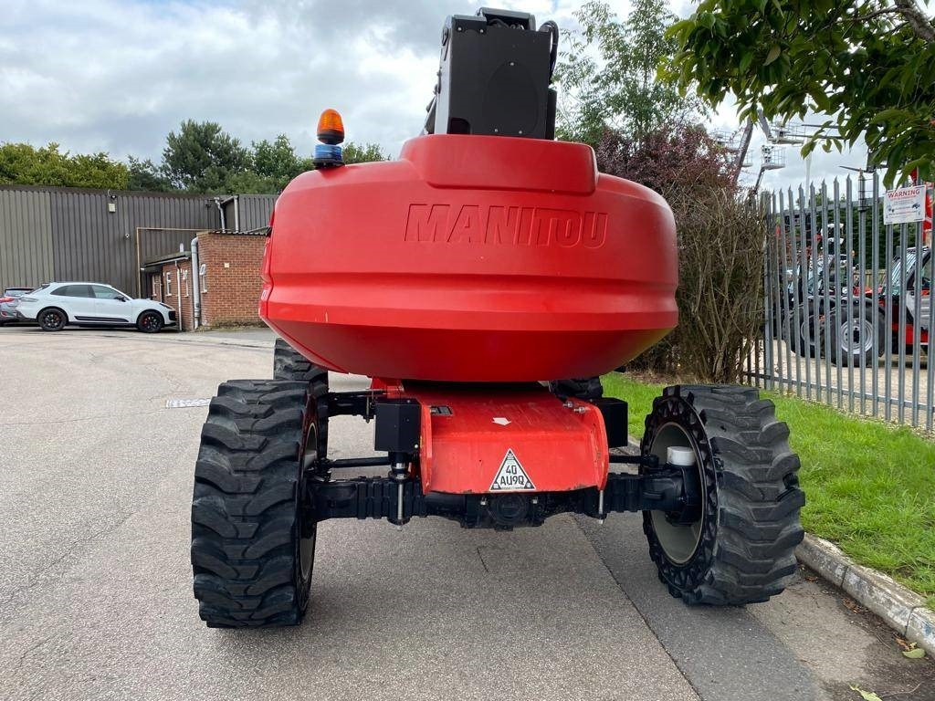 Manitou 200 ATJ - Articulated boom: picture 5 Manitou 200 ATJ - Articulated boom: picture 5