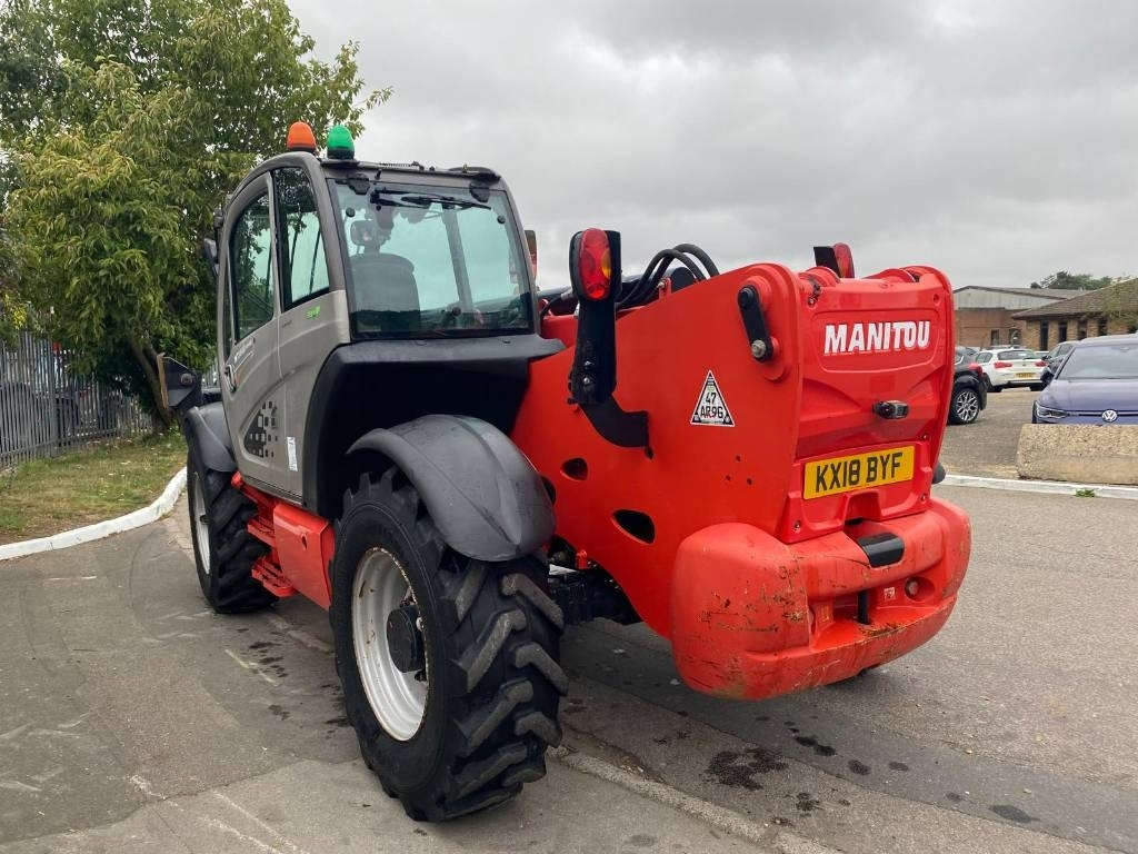 Telescopic handler Manitou MT 1440: picture 12