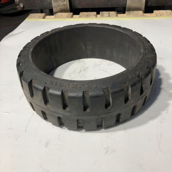 2X trelleborg 15x5x11 1/4 tyres - Steering for Material handling equipment: picture 2 2X trelleborg 15x5x11 1/4 tyres - Steering for Material handling equipment: picture 2