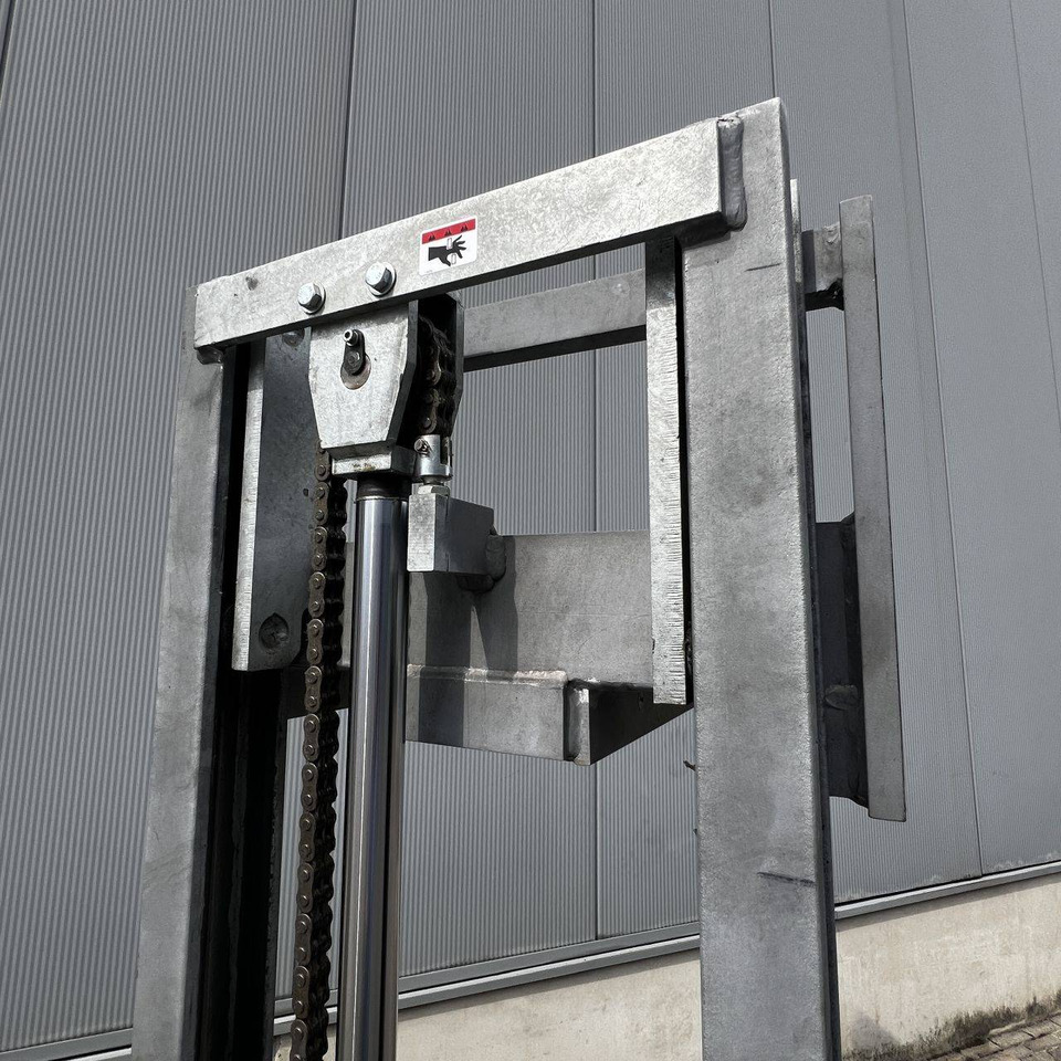 Stacker Atlet PSL125 Galvano: picture 14