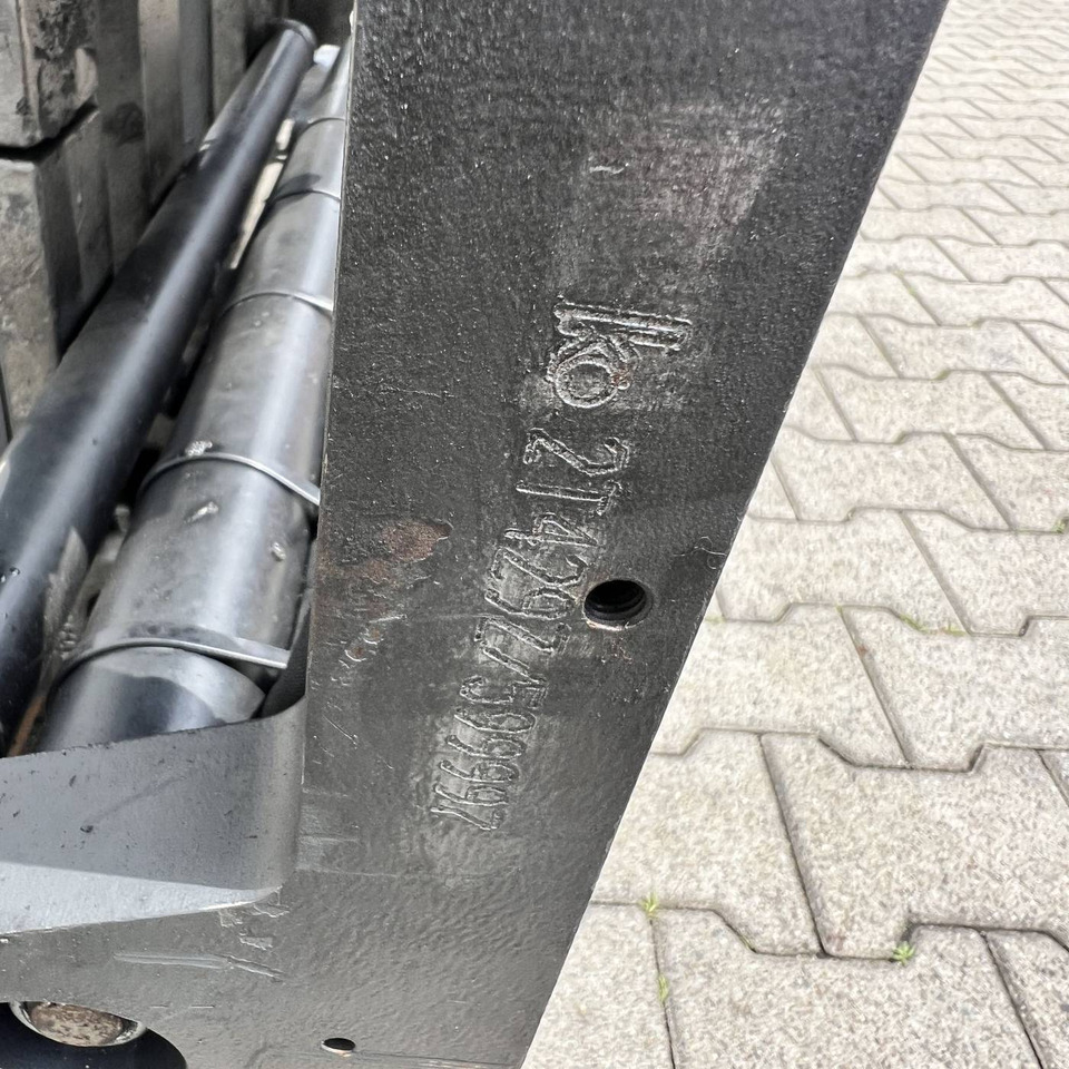 Attachment Double Pallet Handler: picture 7
