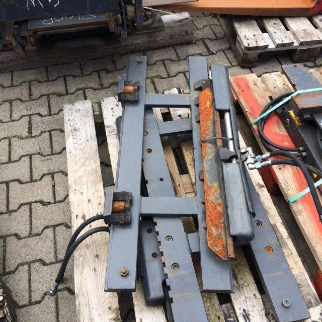 Kaup Sideshift Type 2T151P1 - Attachment: picture 2 Kaup Sideshift Type 2T151P1 - Attachment: picture 2