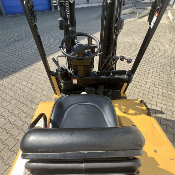 Caterpillar EP25K-PAC - Electric forklift: picture 4 Caterpillar EP25K-PAC - Electric forklift: picture 4