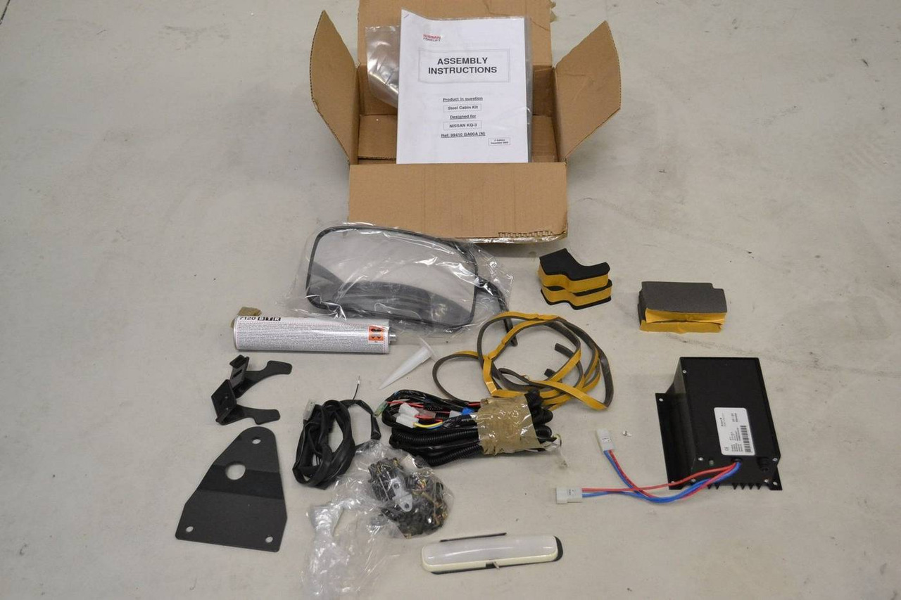 Door and parts for Material handling equipment Complete set Nissan TX steel Cabin: picture 12