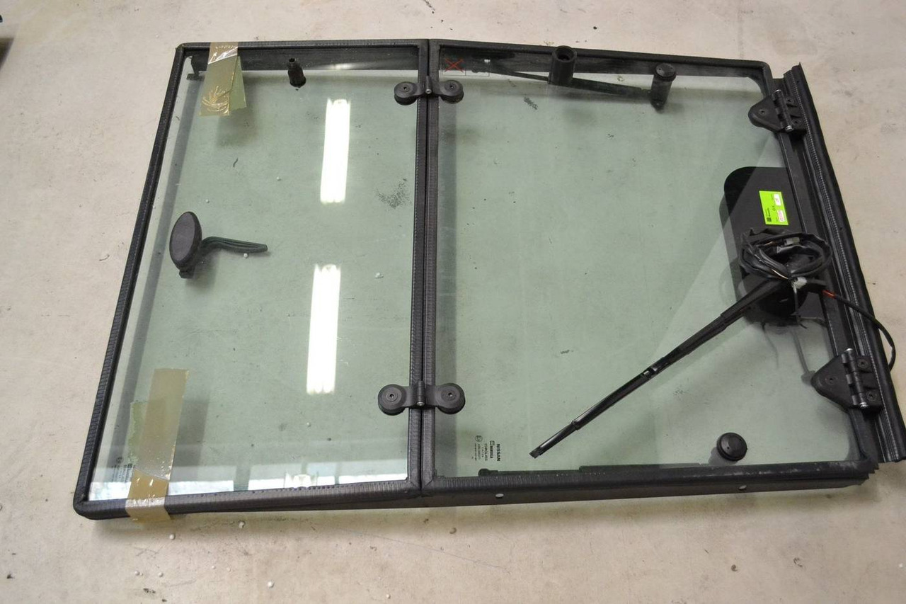 Door and parts for Material handling equipment Complete set Nissan TX steel Cabin: picture 13