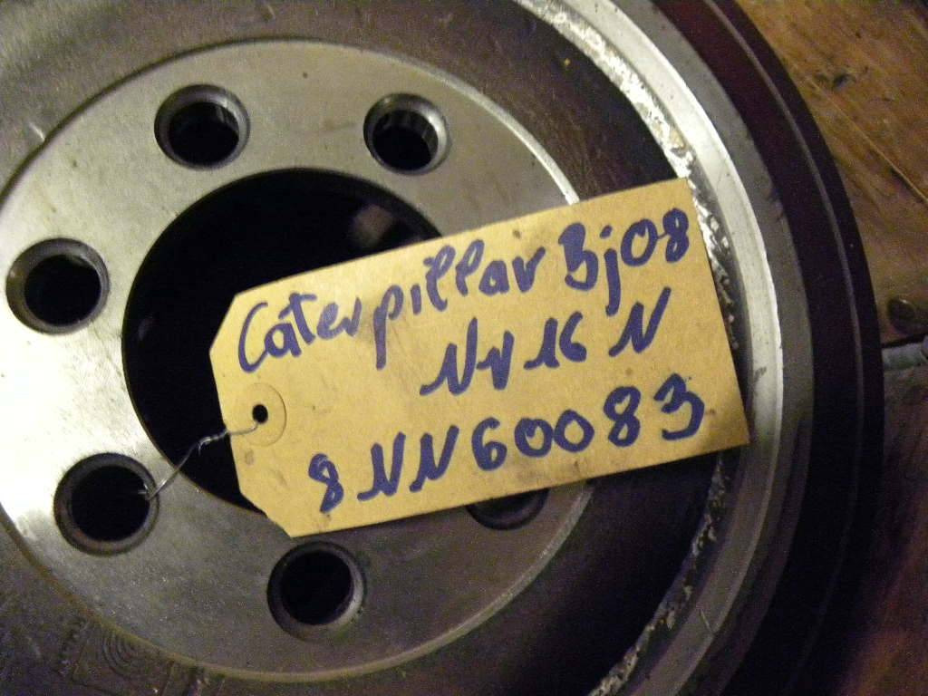 Drive wheel for Caterpillar - Steering for Material handling equipment: picture 2 Drive wheel for Caterpillar - Steering for Material handling equipment: picture 2