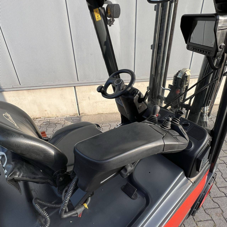 Electric forklift Linde E16 (386-02) EVO: picture 6