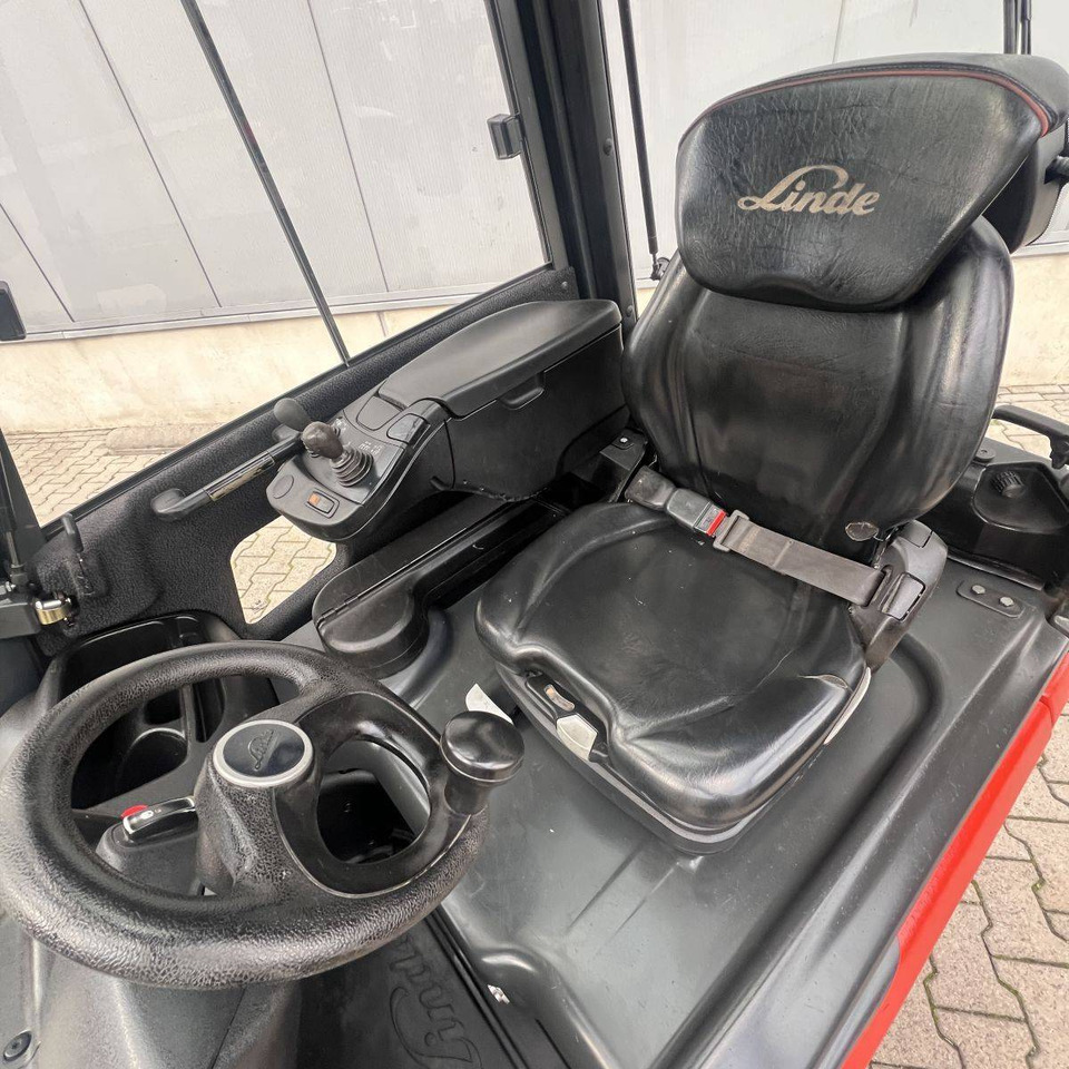 Linde E16P (386-02) EVO - Electric forklift: picture 4 Linde E16P (386-02) EVO - Electric forklift: picture 4