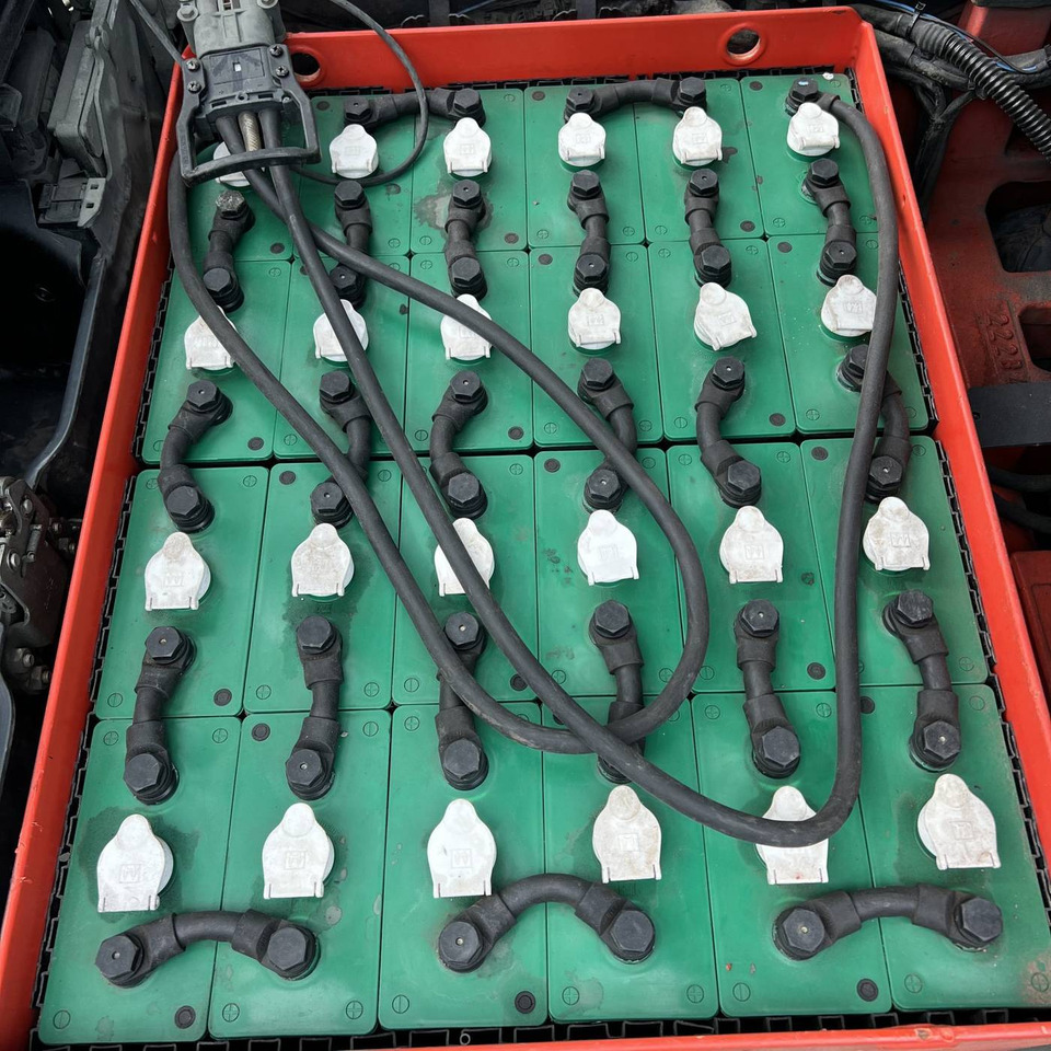 Electric forklift Linde E16PH (386-02) EVO: picture 12 Electric forklift Linde E16PH (386-02) EVO: picture 12